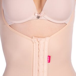 Alternative view of مشد كامل بعد عملية شفط الدهون بفتحة خلفية تحت الركبة - Lipoelastic VF Body BBO Variant